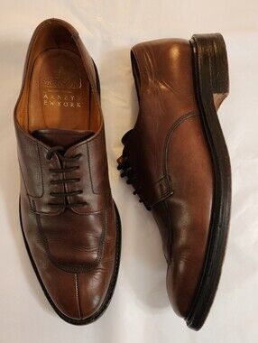 Grenson Splittoe Handcrafted Leather Dress Barney's New York 9D Brown England